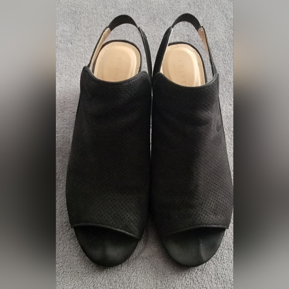 EVOLVE Shoes